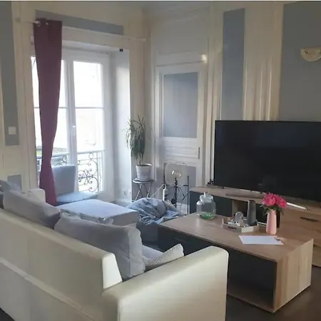 Appartement Ideal En Centre Ville Pont-Audemer Exterior foto