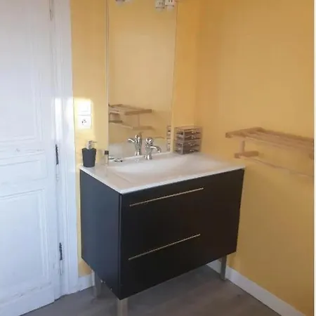 Appartement Ideal En Centre Ville Pont-Audemer Exterior foto